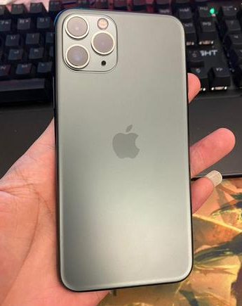 名山苹果维修点分享iPhone 11 Pro黑屏小众故障解析 